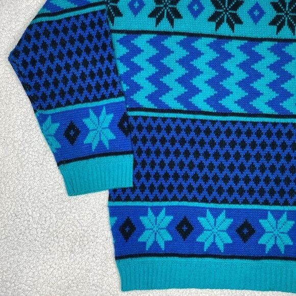 Vintage Sears The Fashion Place Acrylic Snowflake Sweater: Size 36/ Medium - Picture 7 of 10